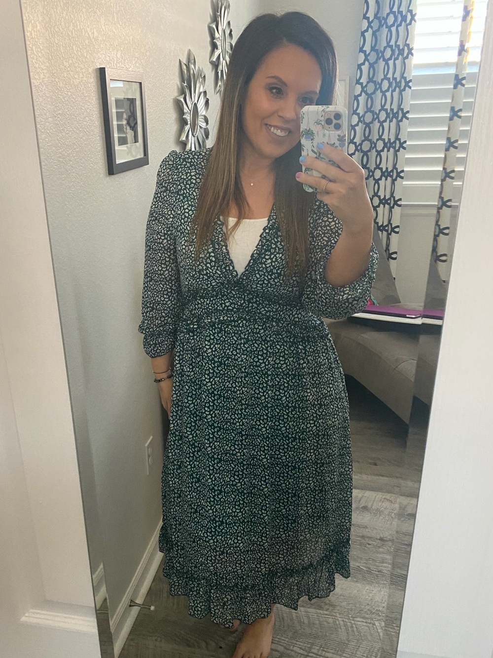 NWOT DARK GREEN Ruffle Trim Printed Midi Dress - Large